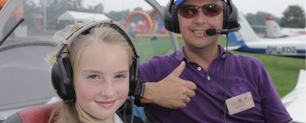 FLY4U vliegt 29 augustus